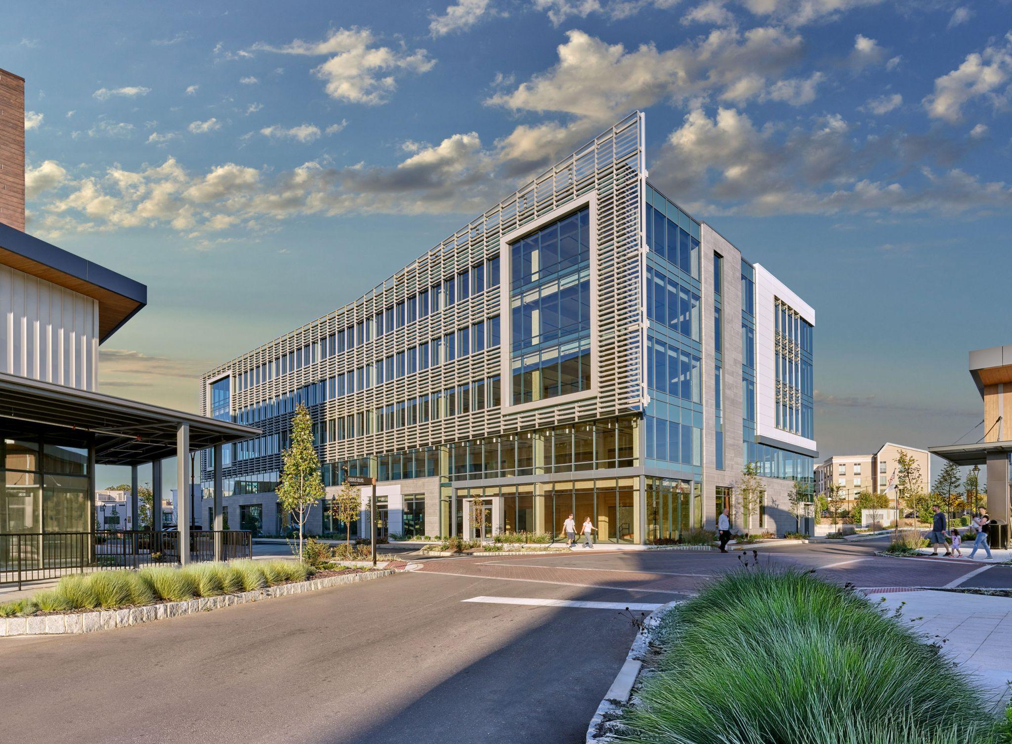 Skyline Corporate Tower