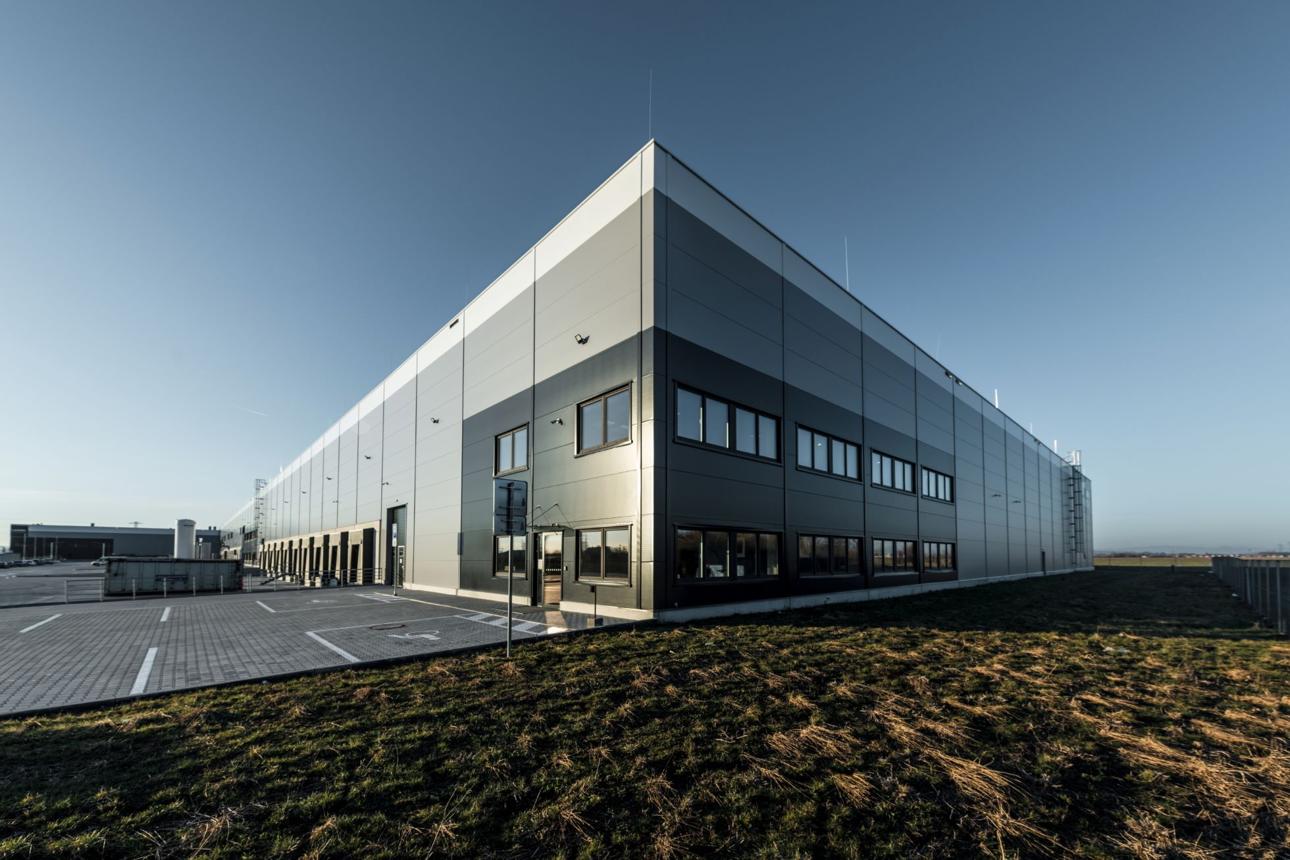 Apex Logistics & PEB Hub
